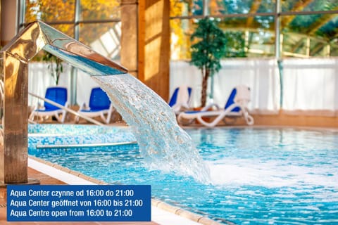 Pool view, Swimming pool, Swimming pool