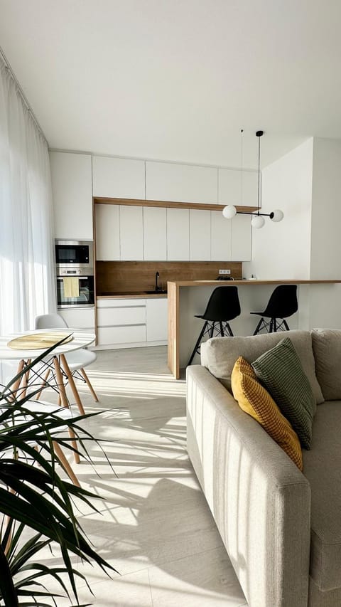 Kitchen or kitchenette, minibar, pet friendly, stove