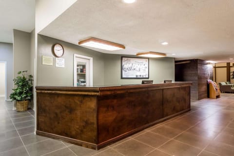 Lobby or reception, On site