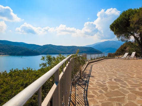 Balcony/Terrace, Landmark view, Sea view