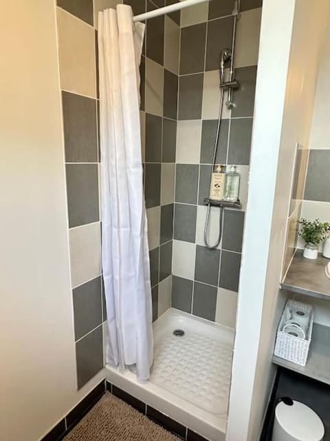 Joli studio à 3 min de la Gare Apartment in Bourgogne-Franche-Comté