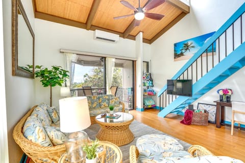 Downtown Kailua-Kona Condo with Pool and Views Apartment in Holualoa