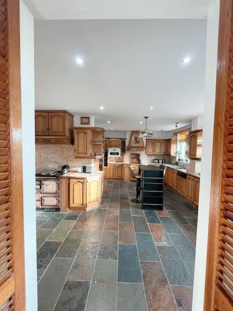 Quiet self-catering holiday home with surrounding lakes House in Meath, Co. Meath, Ireland