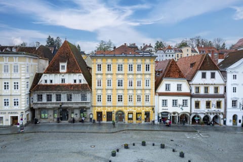 Property building, Neighbourhood, City view