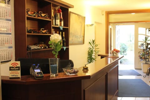 Facade/entrance, Lobby or reception