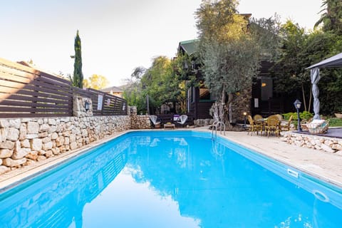 Day, Garden, Garden view, Pool view, Swimming pool, sunbed