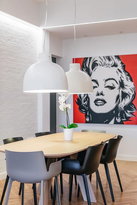 Decorative detail, Dining area