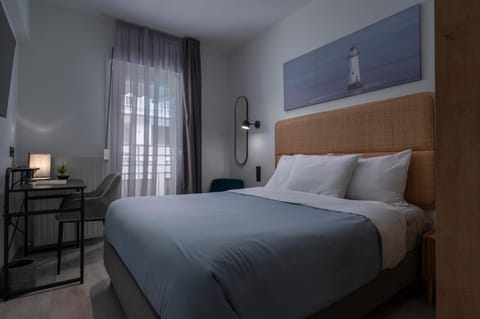 Embassy Elegant Suite Apartment in Thessaloniki