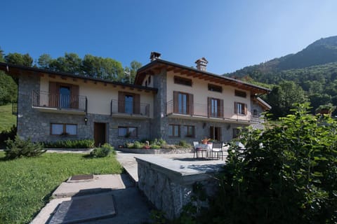 Facade/entrance, Garden view