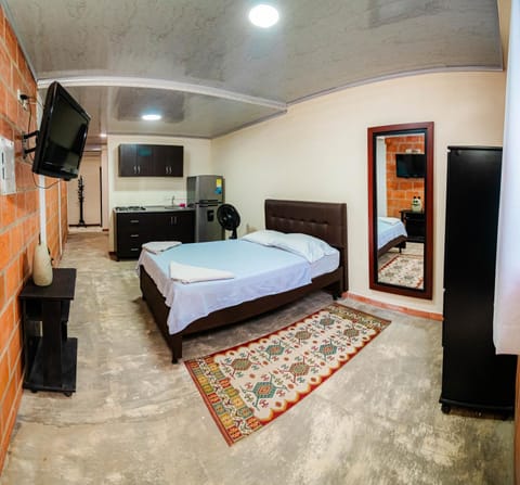 Bed, TV and multimedia, Photo of the whole room, Bedroom, wardrobe