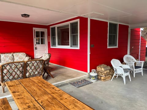 Hannah's Birch Farm 10 Min to Gore Ski Mt. House in Capital District, NY, USA