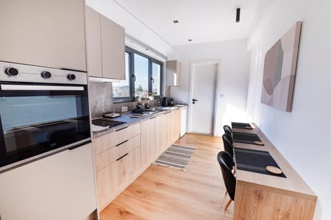 White harmony, 2 bedroom apartment Apartment in Chalandri