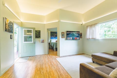 PonoMana Oasis's - Zen Cottage House in Captain Cook