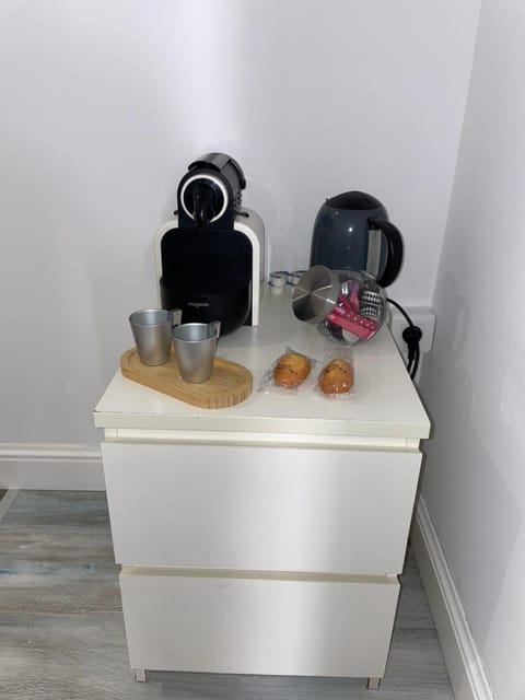 Chambre moderne proche Monaco G Apartment in Avenue du Carnier