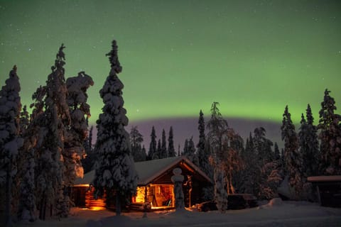 Log House Siesta Chalet in Rovaniemi