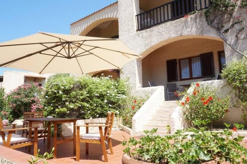 Villa Bougainvillea - Mimá Property Management Apartment in Sardinia