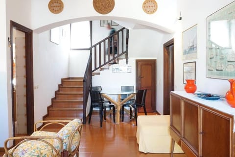 Villa Bougainvillea - Mimá Property Management Apartment in Sardinia