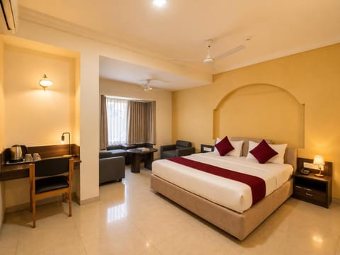 Bed, Living room, Bedroom