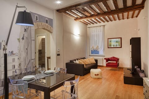 Communal lounge/ TV room, Living room