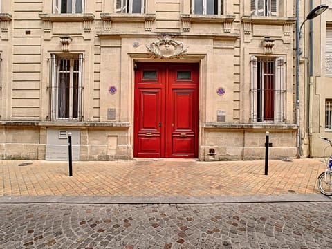 Facade/entrance, Property logo or sign, Street view