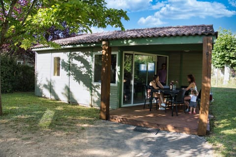 Property building, Patio