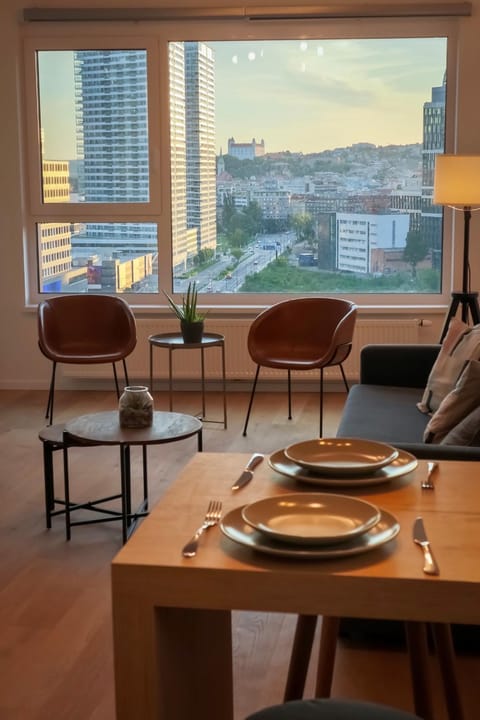 Living room, Seating area, Dining area, City view