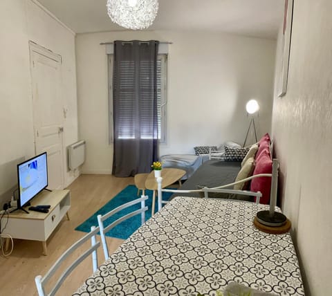 Apartment T2 Le Mans TGV Station Apartment in Le Mans