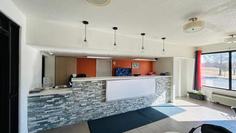 Lobby or reception, Lobby or reception