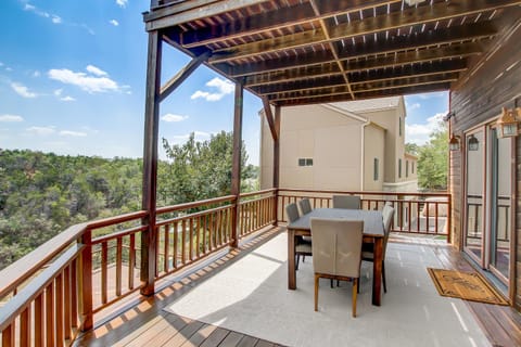 Tranquil Haven House in Volente