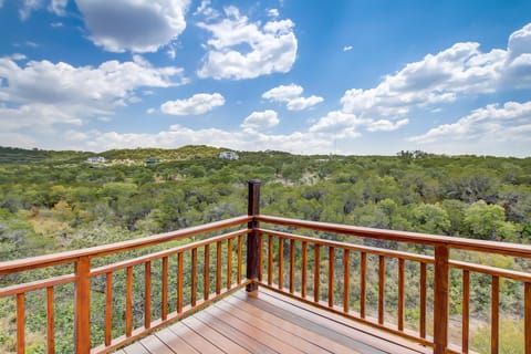 Tranquil Haven House in Volente