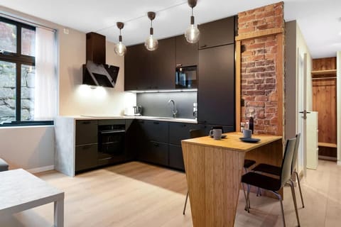 Kitchen or kitchenette, oven, stove