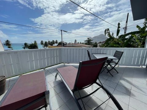 Patio, Natural landscape, View (from property/room), Balcony/Terrace, Balcony/Terrace, Living room, Dining area, Sea view