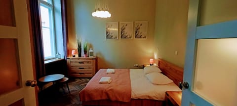 Bed, Photo of the whole room, Bedroom, hair dresser