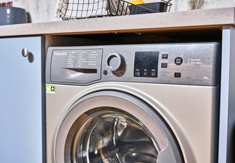 Spacious Beachside Family Apt - Dunluce Park 2 Apartment in Portrush