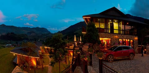 Property building, Night, Natural landscape, Mountain view
