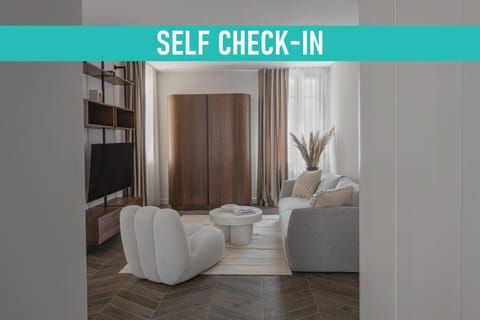 2 Bedroom Apartment next to Monaco Apartment in Monaco