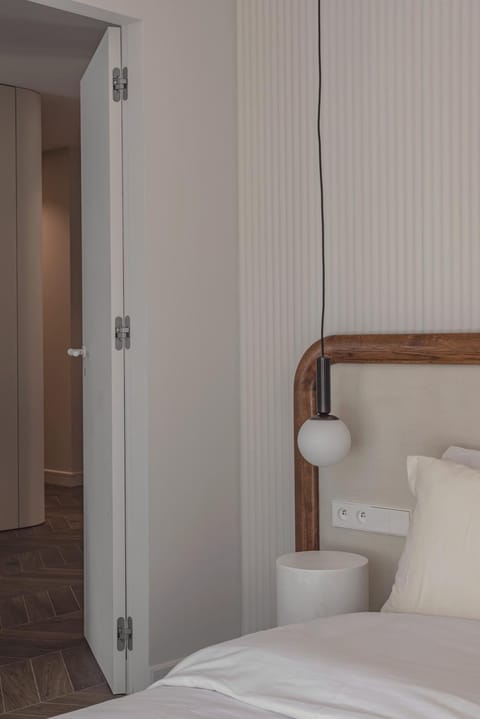 2 Bedroom Apartment next to Monaco Apartment in Monaco