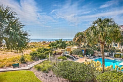 Garden view, Swimming pool