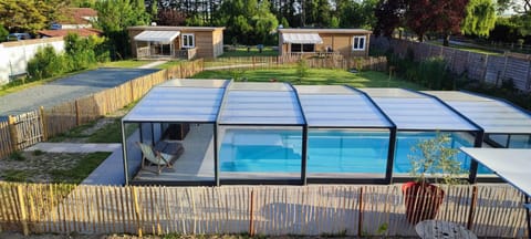 Garden, Garden view, Pool view, Swimming pool, sunbed