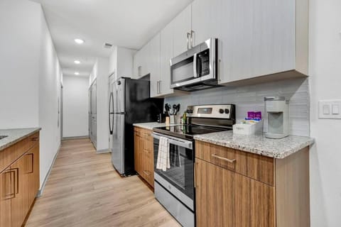 Dockside Lake Hartwell 2BR with Unique Amenities Apartment in Clemson