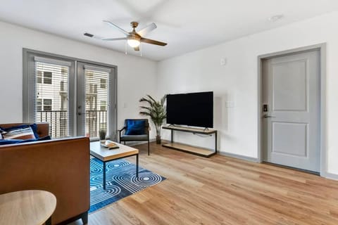 Near CU and minutes to DT gym pool hammock Apartment in Clemson