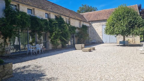 Property building, Inner courtyard view