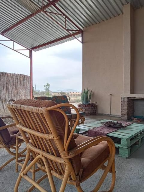 Patio, Balcony/Terrace, Seating area