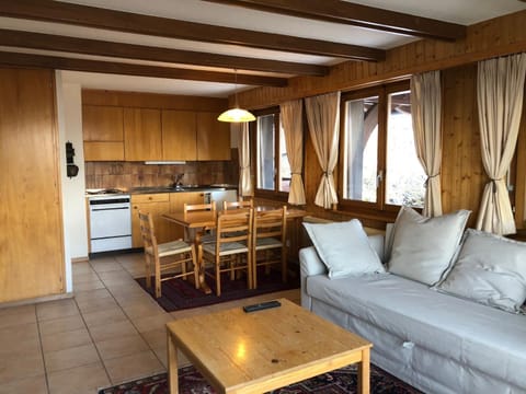 Immeuble Les Mélèzes Apartment in Canton of Valais