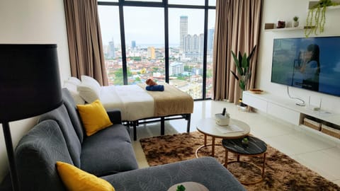 Bed, TV and multimedia, Living room, Seating area