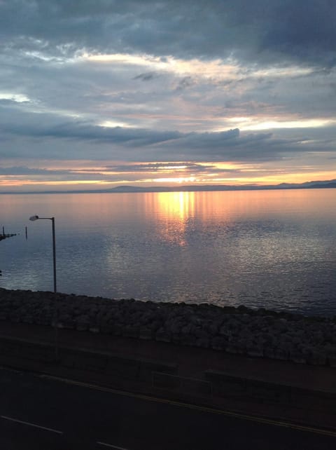 Yacht Bay View Bed and Breakfast in Morecambe