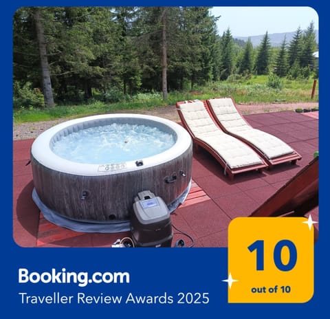 Hot Tub, Swimming pool, sunbed