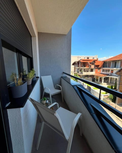 Day, View (from property/room), Balcony/Terrace, Seating area, internet, internet