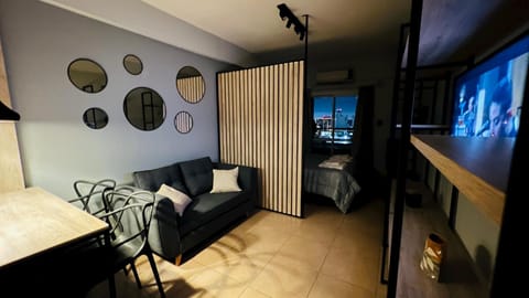 Communal lounge/ TV room, TV and multimedia, Living room, Photo of the whole room, Seating area, Dining area, Evening entertainment