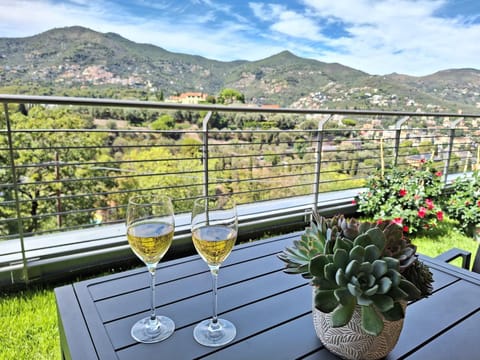 Dolce Far Niente Apartment in Liguria